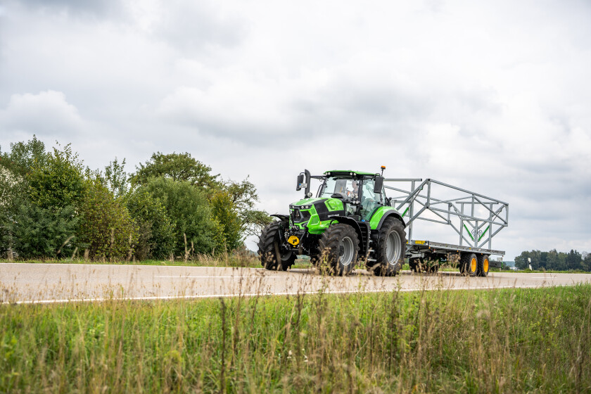 Akční nabídka DEUTZ-FAHR 6160 AGROTRON POWERSHIFT cena od 2 669 000 Kč bez DPH